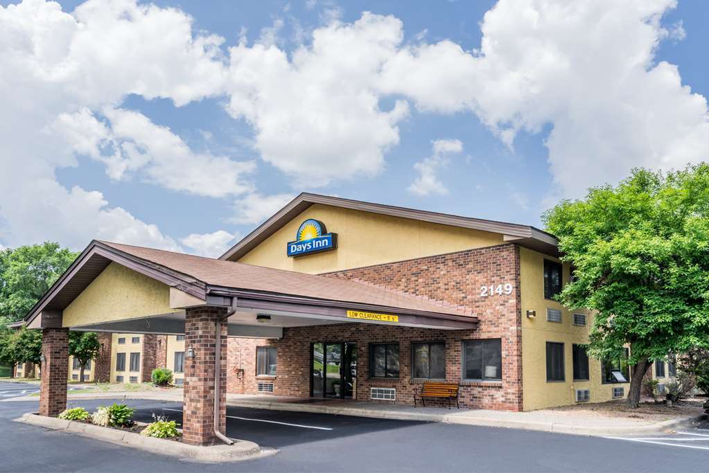 Twin Cities Inn, Mounds View Exterior photo